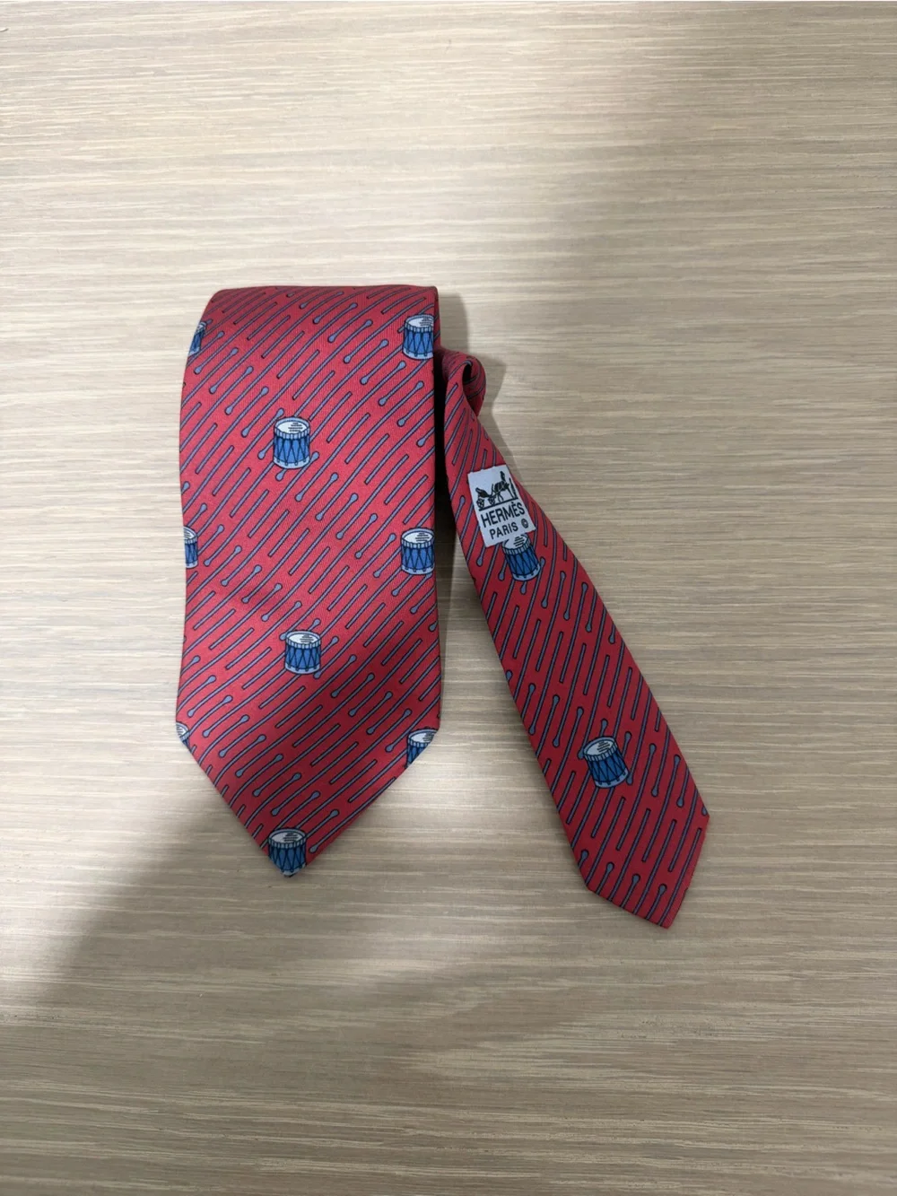 Hermès Paris 100% Silk Tie Red Blue Drum Motif Novelty Print Made in France